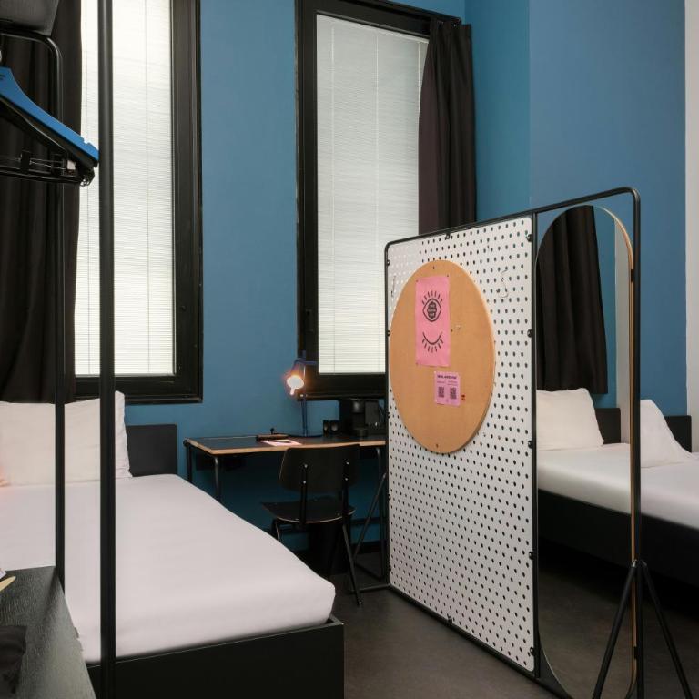 The Social Hub Bologna - Camera Standard Doppia con Letti Singoli - 8