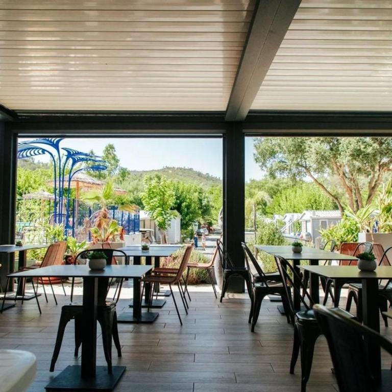 Chalet confortable avec terrasse - API-1-52-320 - Chalet - 8