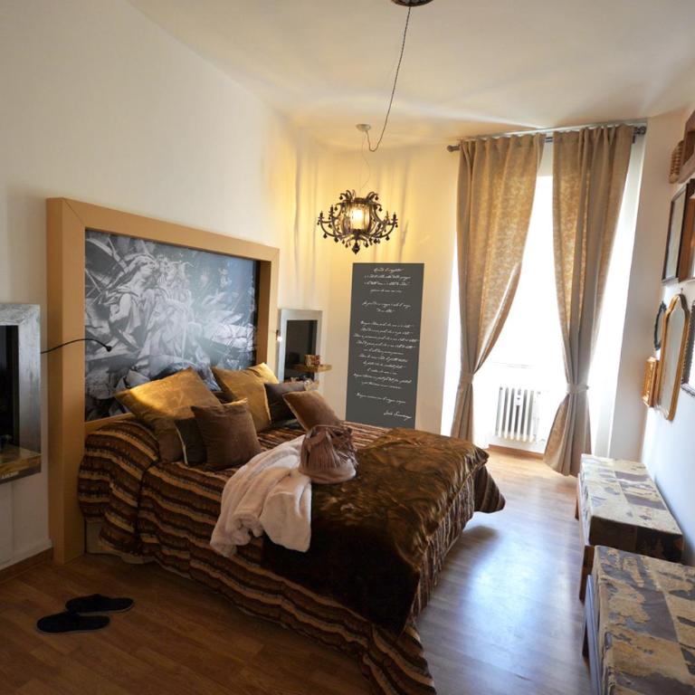 Donizetti House - Three-Bedroom Apartment - 1