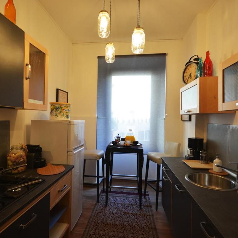 Donizetti House - Three-Bedroom Apartment - 12