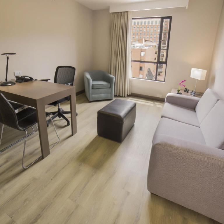 Embassy Suites by Hilton Bogotá - Rosales - Suite para no fumadores - 2 camas dobles - 7