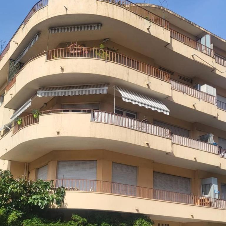 Bail mobilité – "Rooftop côté Sud" 70m² - Apt 38m² - Appartement 1 Chambre avec Terrasse - 45