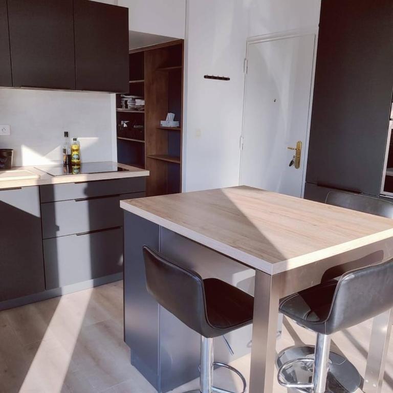 Bail mobilité – "Rooftop côté Sud" 70m² - Apt 38m² - Appartement 1 Chambre avec Terrasse - 17