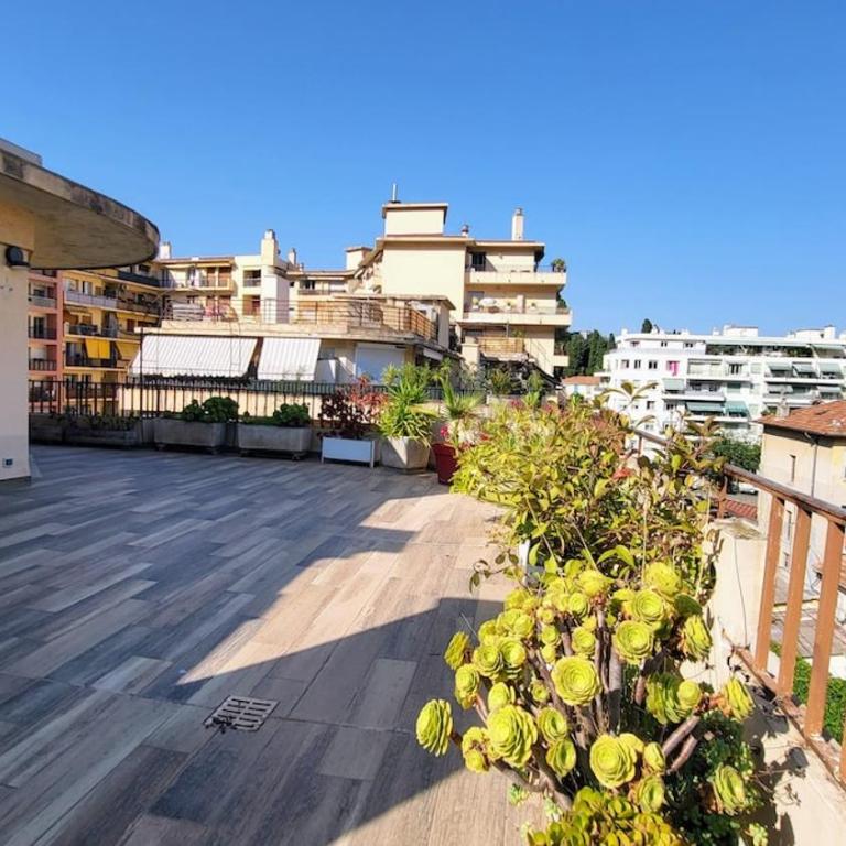 Bail mobilité – "Rooftop côté Sud" 70m² - Apt 38m² - Appartement 1 Chambre avec Terrasse - 38
