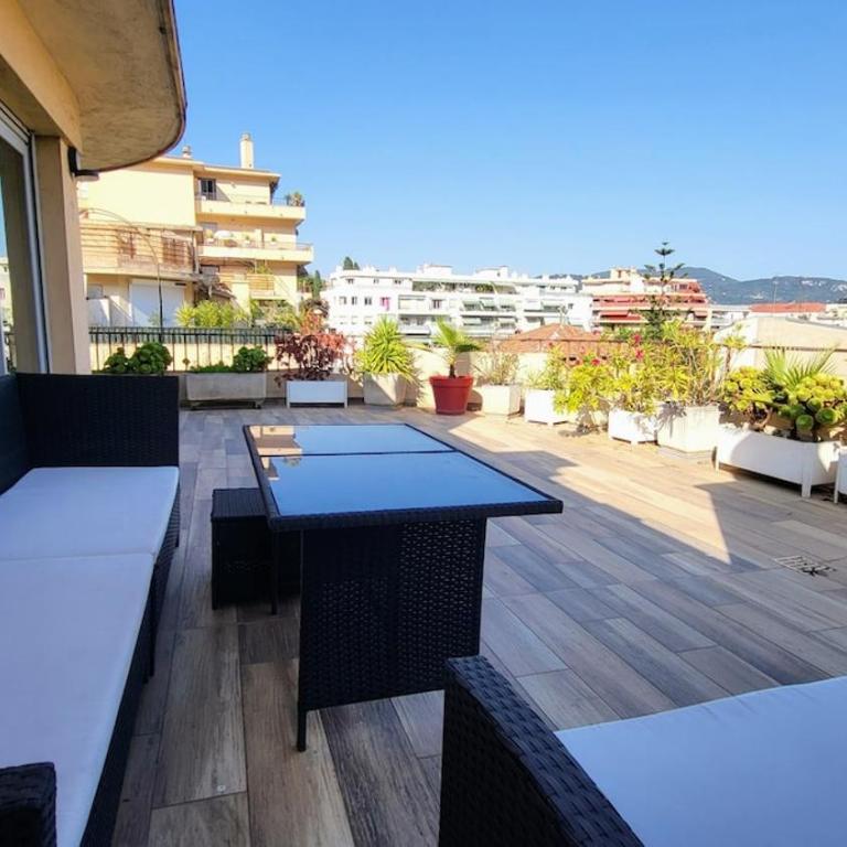 Bail mobilité – "Rooftop côté Sud" 70m² - Apt 38m² - Appartement 1 Chambre avec Terrasse - 39