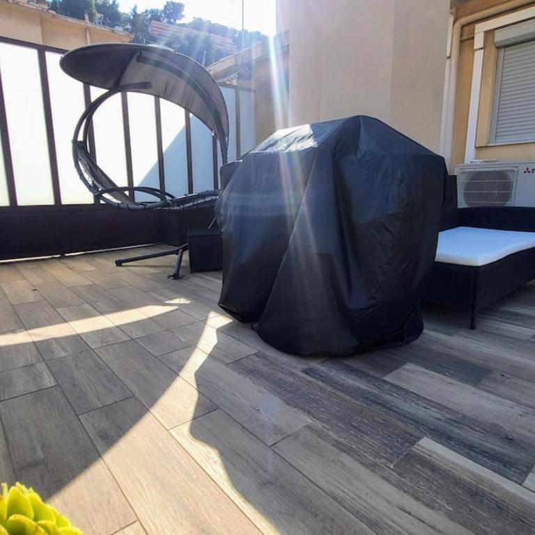 Bail mobilité – "Rooftop côté Sud" 70m² - Apt 38m² - Appartement 1 Chambre avec Terrasse - 33