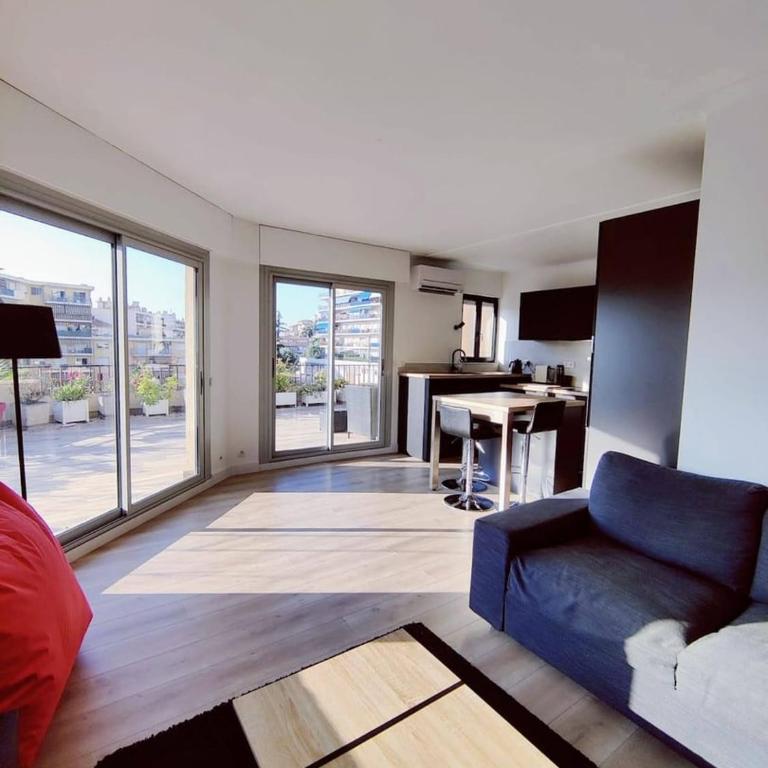 Bail mobilité – "Rooftop côté Sud" 70m² - Apt 38m² - Appartement 1 Chambre avec Terrasse - 4