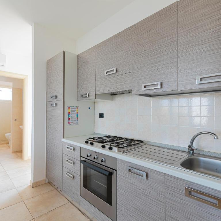 Residence Le Piscine - Appartamento con 2 Camere da Letto e Vista Piscina - 16