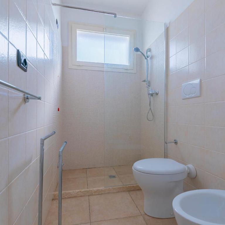 Residence Le Piscine - Appartamento con 2 Camere da Letto e Vista Piscina - 23