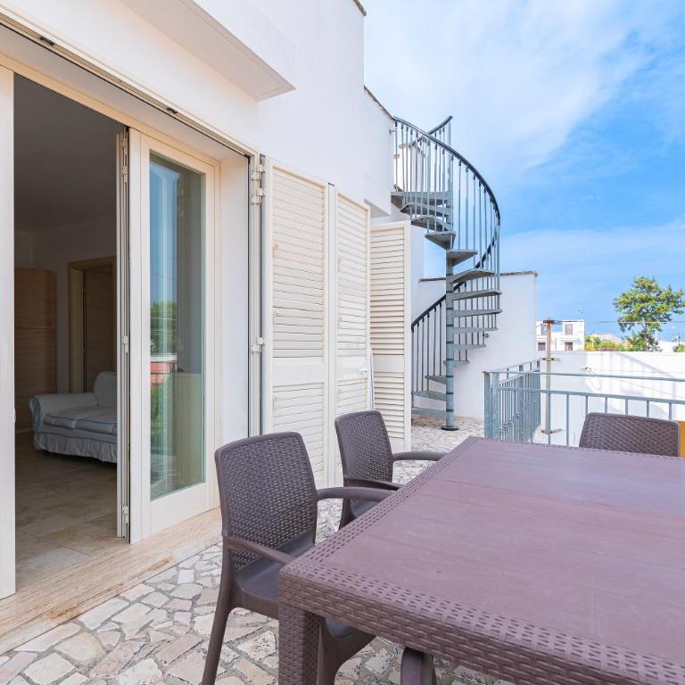 Residence Le Piscine - Appartamento con 2 Camere da Letto e Balcone - 23