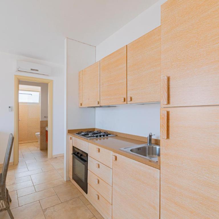 Residence Le Piscine - Appartamento con 2 Camere da Letto e Balcone - 22
