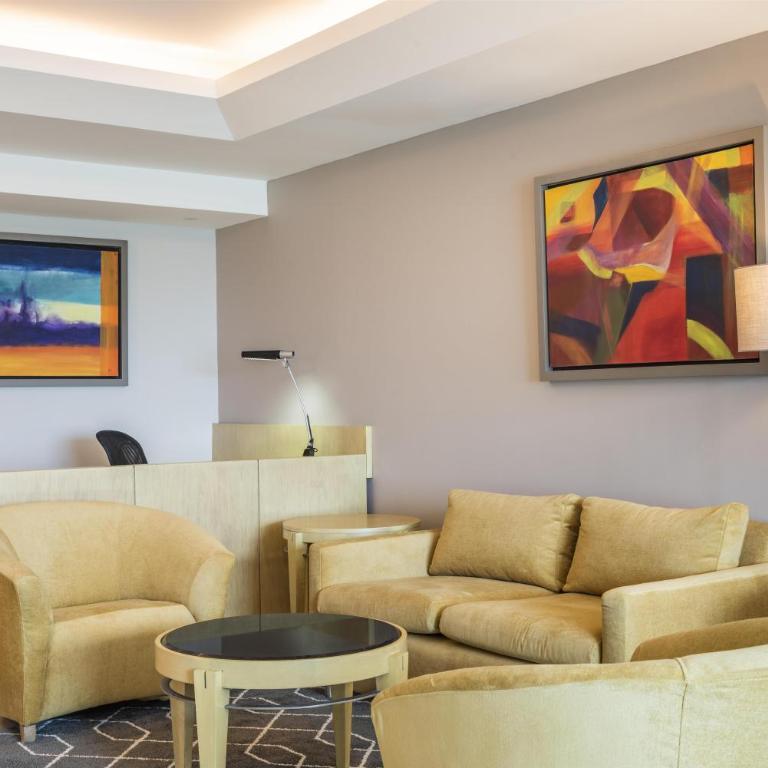Hilton Cartagena - Executive King Suite with City View - 5