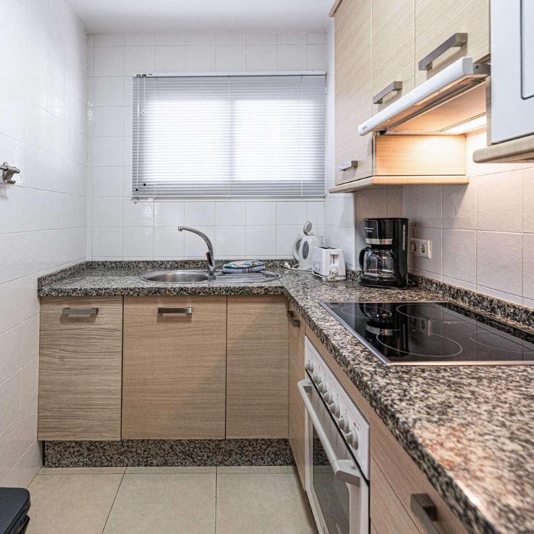 Acapulco Apartment 18 by Casasol - Apartamento de 2 dormitorios con vistas al mar - 18