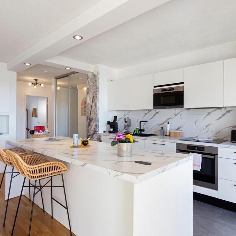 WeHost- CORNICHE Soleil Couchant 2 chambres 4pers,Parking,Piscine - Appartement - Vue sur Piscine - 16