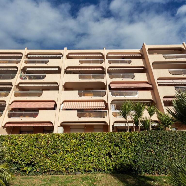 WeHost- CORNICHE Soleil Couchant 2 chambres 4pers,Parking,Piscine - Appartement - Vue sur Piscine - 60