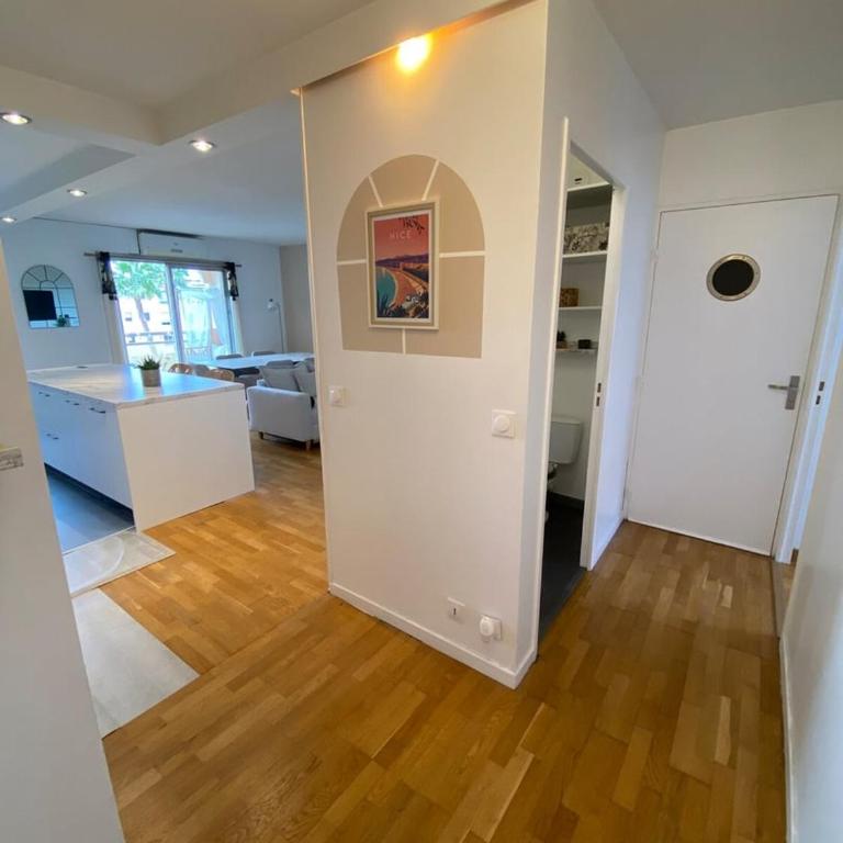 WeHost- CORNICHE Soleil Couchant 2 chambres 4pers,Parking,Piscine - Appartement - Vue sur Piscine - 81
