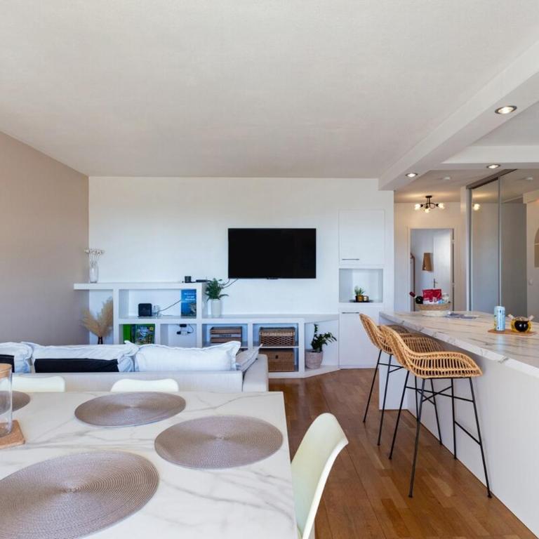 WeHost- CORNICHE Soleil Couchant 2 chambres 4pers,Parking,Piscine - Appartement - Vue sur Piscine - 27