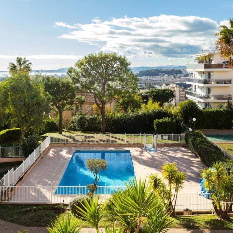 WeHost- CORNICHE Soleil Couchant 2 chambres 4pers,Parking,Piscine - Appartement - Vue sur Piscine - 77