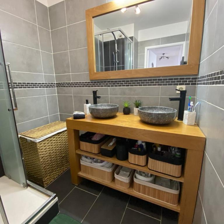 WeHost- CORNICHE Soleil Couchant 2 chambres 4pers,Parking,Piscine - Appartement - Vue sur Piscine - 39