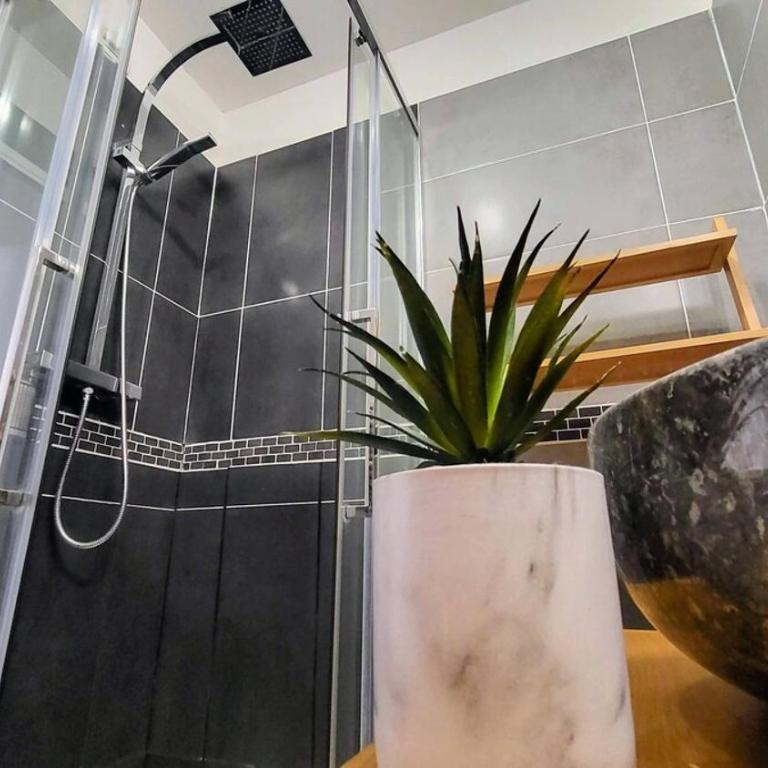 WeHost- CORNICHE Soleil Couchant 2 chambres 4pers,Parking,Piscine - Appartement - Vue sur Piscine - 41