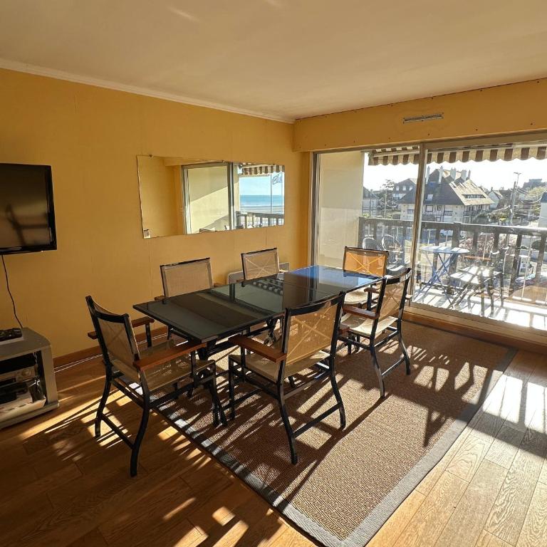 Appartement 3 pièces en front de mer avec balcons, à Cabourg, proche centre-ville. - FR-1-487-275 - Appartamento (8 Adulti) - 8