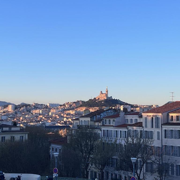 Petit Boucan 47m2 Dans le coeur du Panier - Appartement 1 Chambre - 22