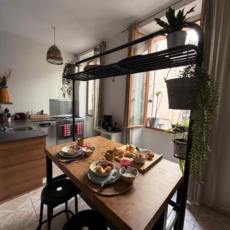 Petit Boucan 47m2 Dans le coeur du Panier - Appartement 1 Chambre - 30