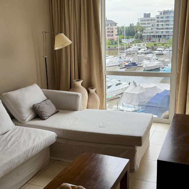 DEPARTAMENTO TEMPORAL BAHIA GRANDE NORDELTA Tigre - Apartamento de 1 dormitorio con vistas al lago - 11