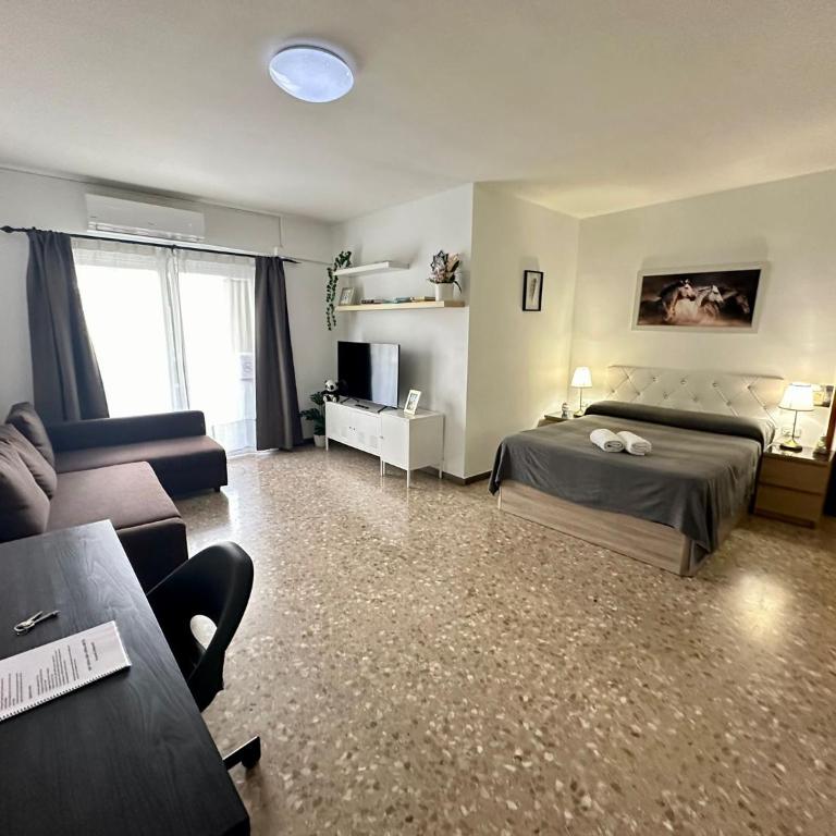 Alojamiento Sepulved - Quadruple Room with Shared Bathroom - 1