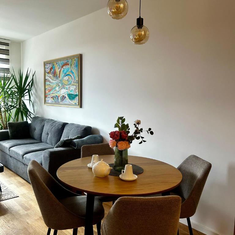 SteLa Apartman - Apartman s 1 Spavaćom Sobom i Balkonom - 8
