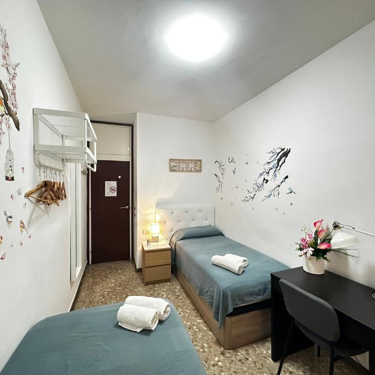 Alojamiento Sepulved - Standard Twin Room with Shared Bathroom - 4