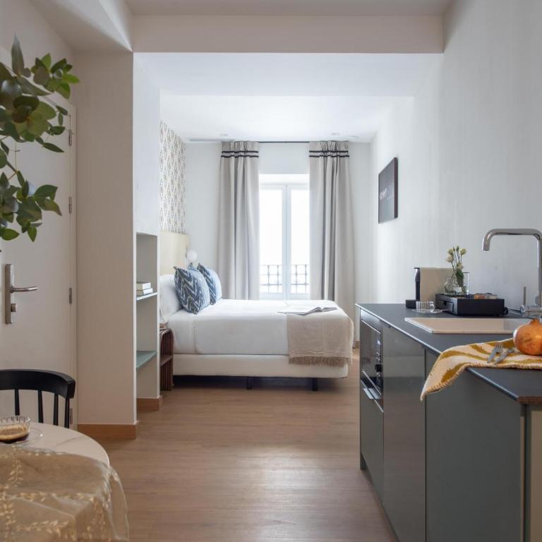 Casa Carver 1927 by Hommyhome - Queen Room - 1