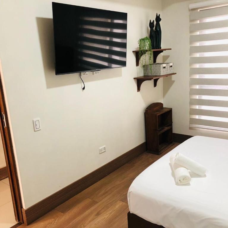 Elegance and Comfort in the Heart of Equipetrol - Two-Bedroom Apartment - 21