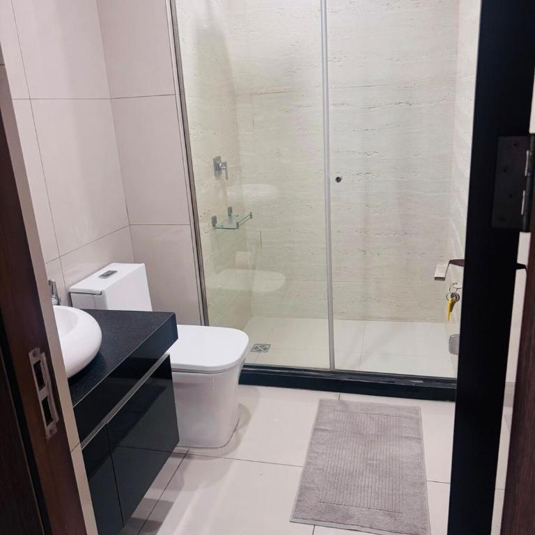 Elegance and Comfort in the Heart of Equipetrol - Two-Bedroom Apartment - 25