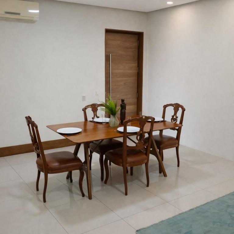 Elegance and Comfort in the Heart of Equipetrol - Two-Bedroom Apartment - 36