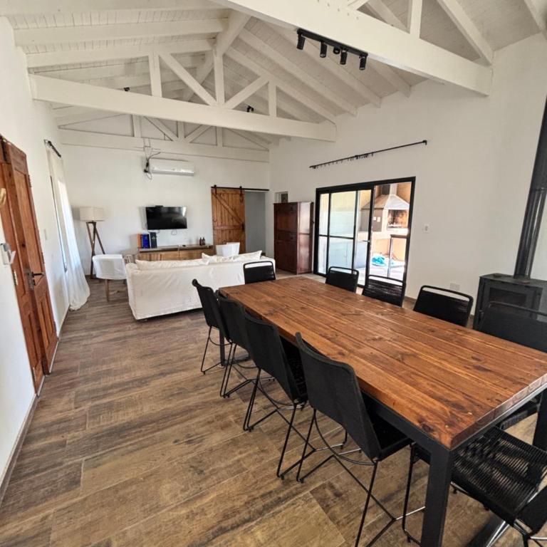 El amparo - estancia grande - Three-Bedroom House - 1