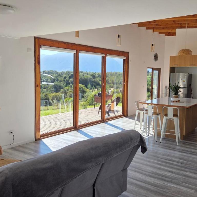 Casa Vulkaan - Three-Bedroom House - 5