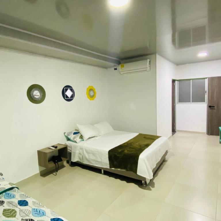 KlanDestino Hostal Santa Marta - Habitación Triple con baño privado - 8