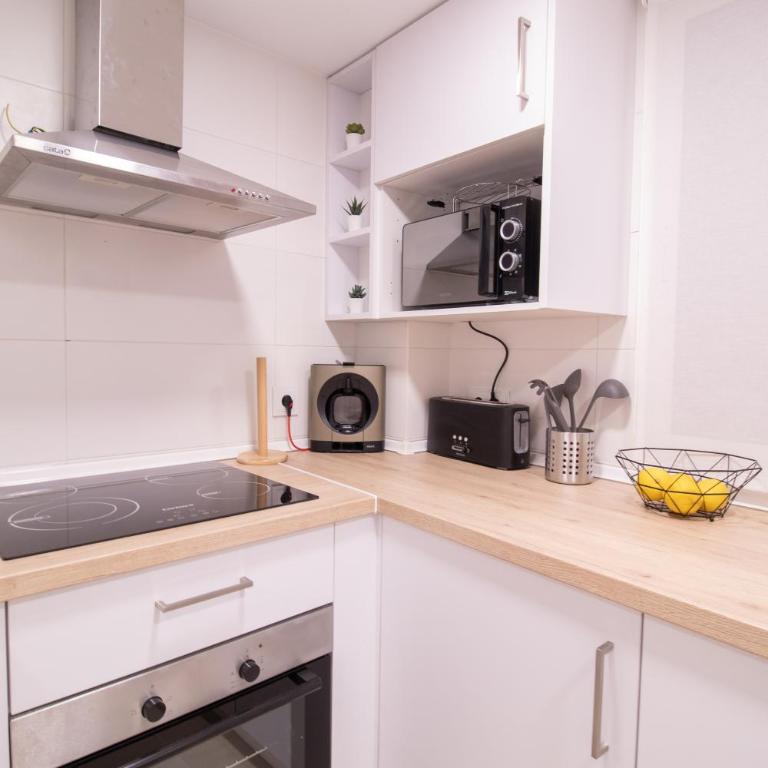 Malvarrosa by Concept Flats - Two-Bedroom Apartment - 10