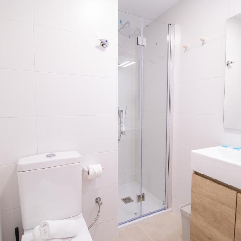 Malvarrosa by Concept Flats - Two-Bedroom Apartment - 17