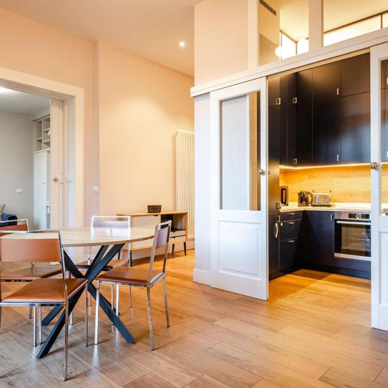 Luxury one bedroom in best location - Apartment - 1