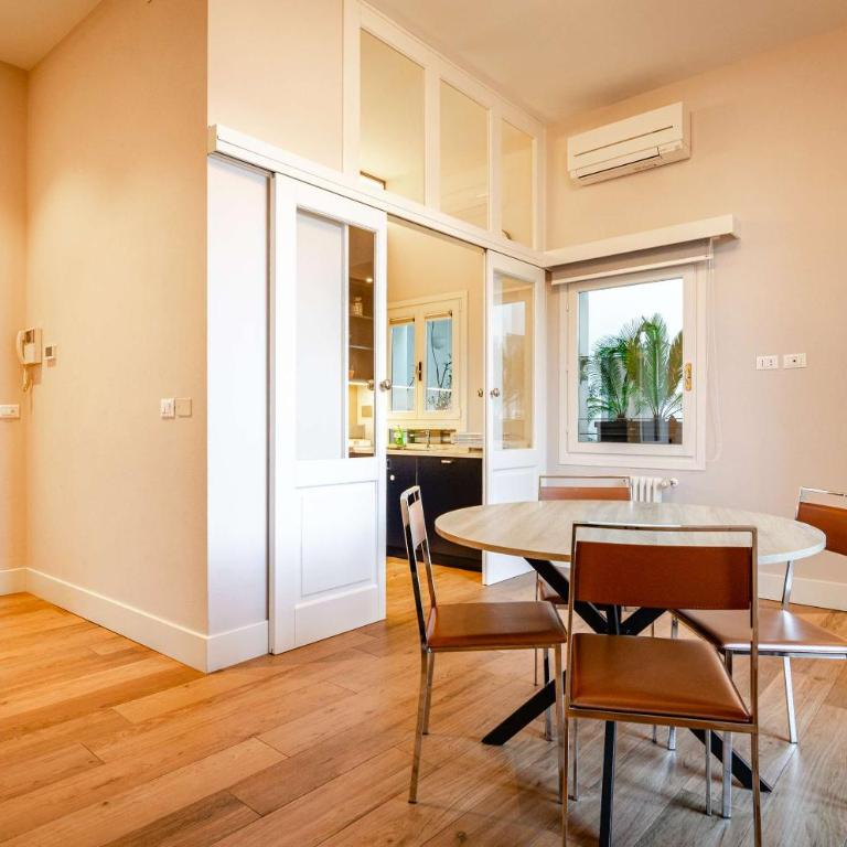 Luxury one bedroom in best location - Apartment - 5