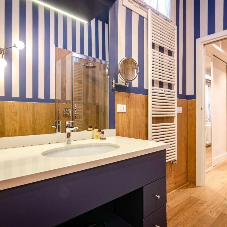 Luxury one bedroom in best location - Apartment - 16