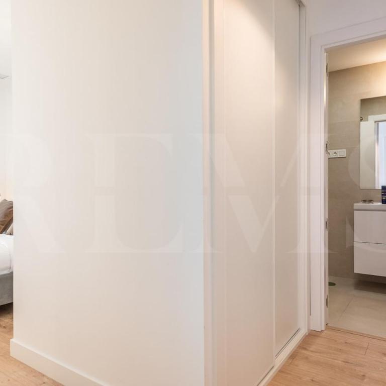 23rd Floor City Apartment with Pool & Gym REMS - Apartamento de 2 dormitorios - 15