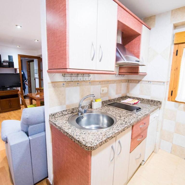 Apartamento junto al Mirador de San Nicolas - One-Bedroom Apartment - 74