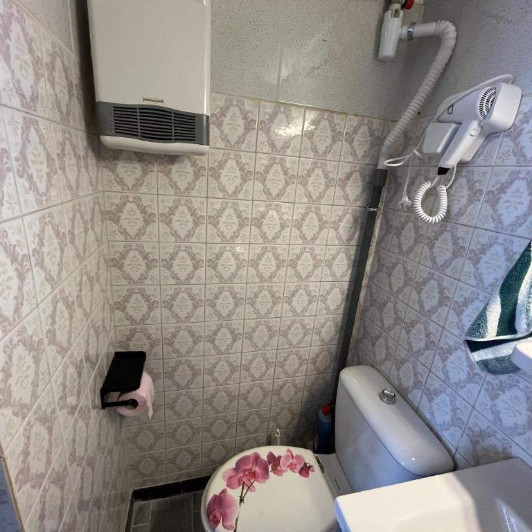 Le Perchoir d'Amélie - Studio Calme et lumineux à 50 m des Thermes - Classé 2 étoiles - Apartment mit 1 Schlafzimmer - 3