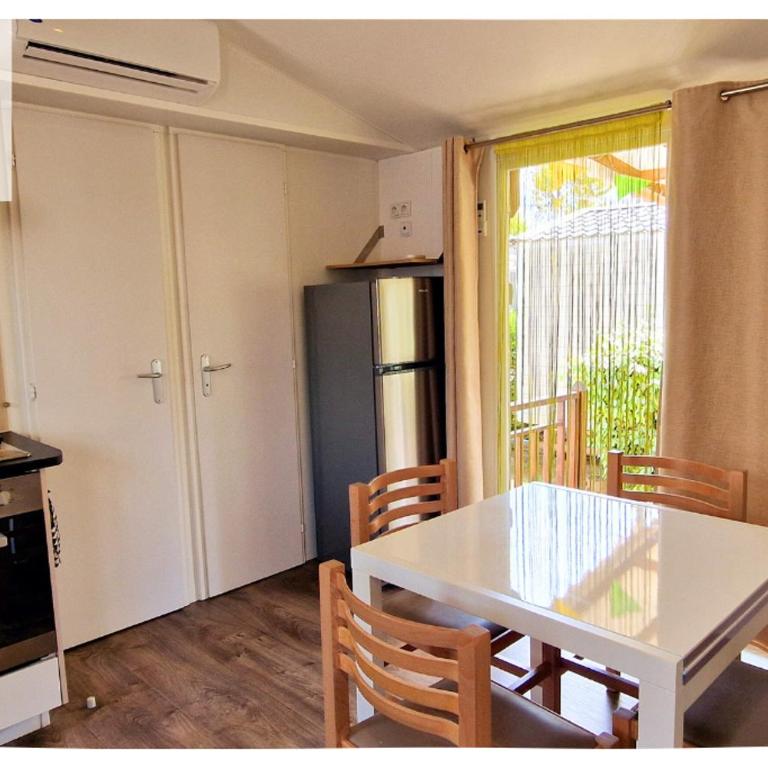 Superbe mobil-home au camping les Sables du Midi - Mobile Home - 5