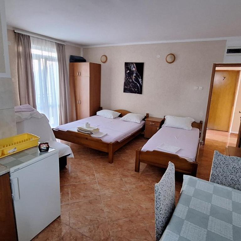 Ivanovic Family Studio Apartments - Studio - 1