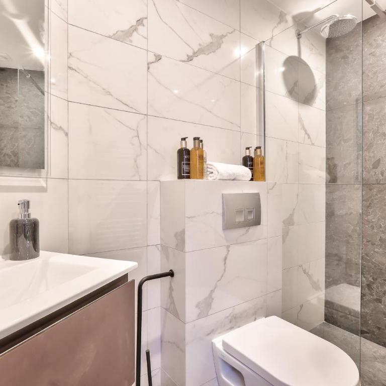 UrbanFlat 123 - Urban Fabulous Flat Paris Center Montorgueil - Apartment - 15
