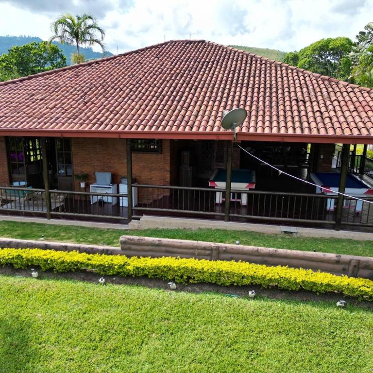 Casa Campestre en Ibagué - Villa - 27